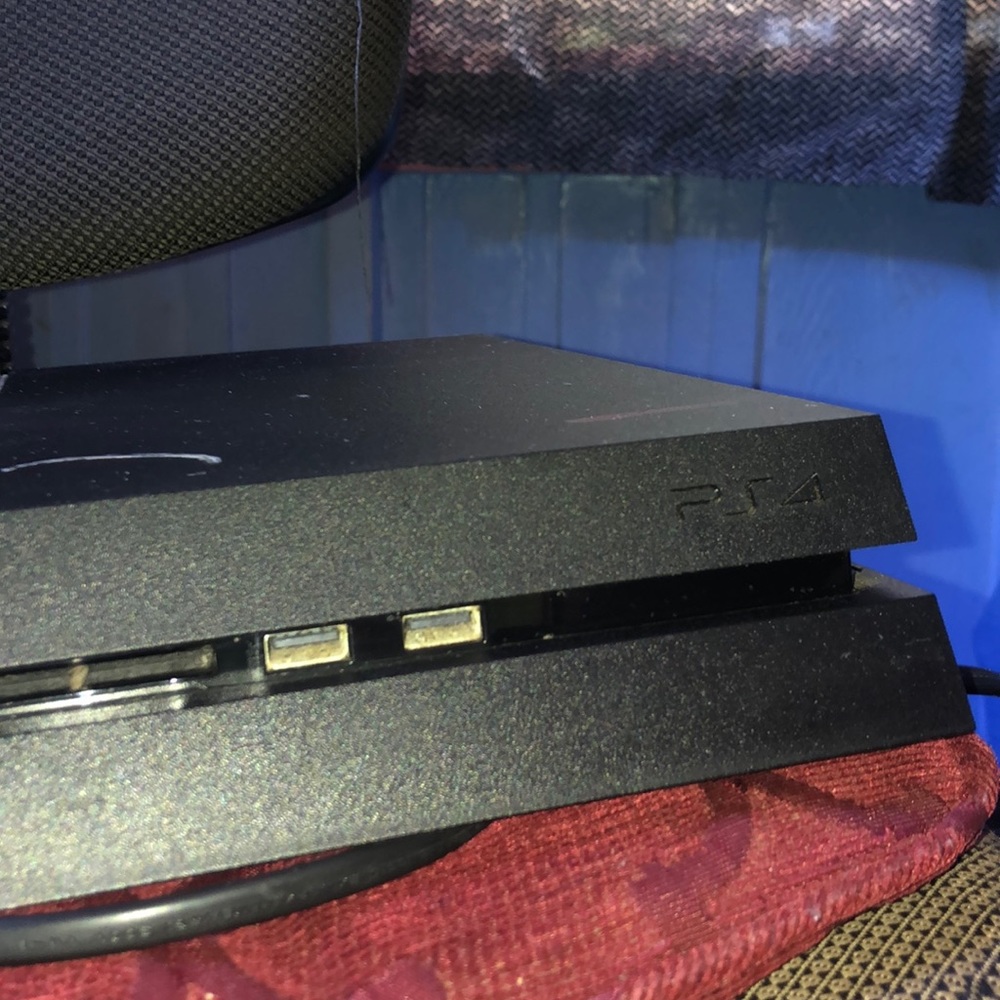 PS4